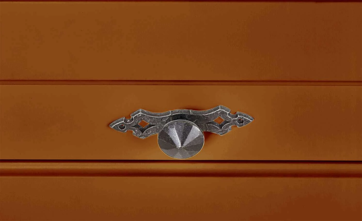 maison bleue Anrichte Petit Chalet | Cognac antik / Cognac antik mit Flechtkörben 5 maison bleue Anrichte Petit Chalet | Cognac antik / Cognac antik mit Flechtkörben – Bild 5